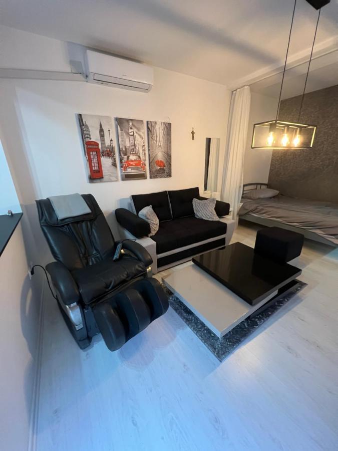 Apartman Paola - Massage Chair- 0-24 Self Check In Out- Zupanja Exteriör bild